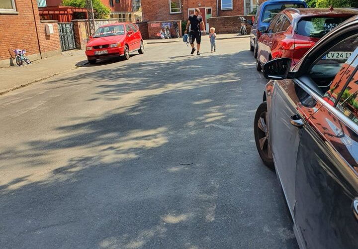 Låsesmed Frederiksberg lukker dig ind når du har brug for en låsesmed døgnvagt søndag